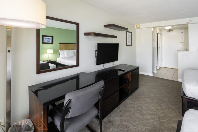Foto del edificio - 445 Seaside Ave