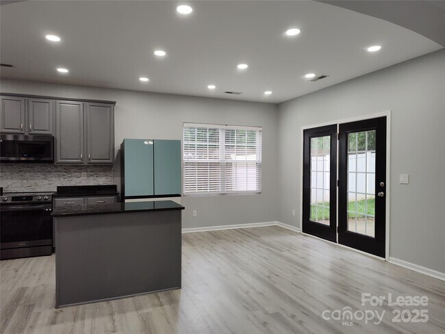 Building Photo - 469 Laurel Fork Dr