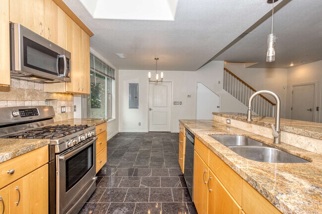 Interior Photo - Brownstone Manor
