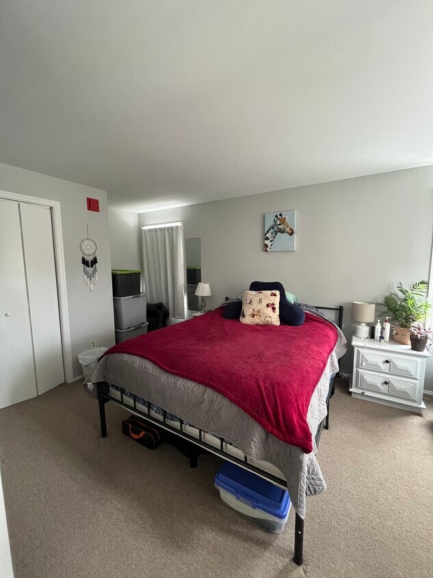 19 Main St Unit 19 Main Street, Millbury, MA 01527 Apartments in