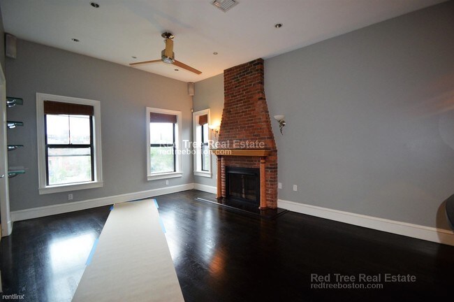 Building Photo - 2 br, 1 bath  - 13 Worcester Sq PH