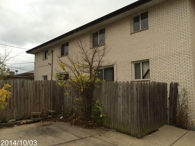 Building Photo - 8540 W Appleton Ave