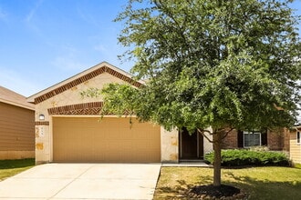 Building Photo - 659 Trinity Meadow