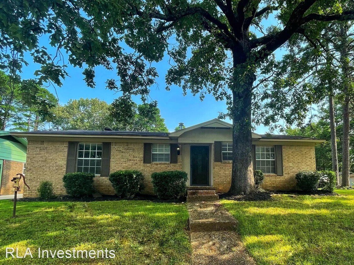 Primary Photo - 3 br, 2 bath House - 9218 Labette Drive