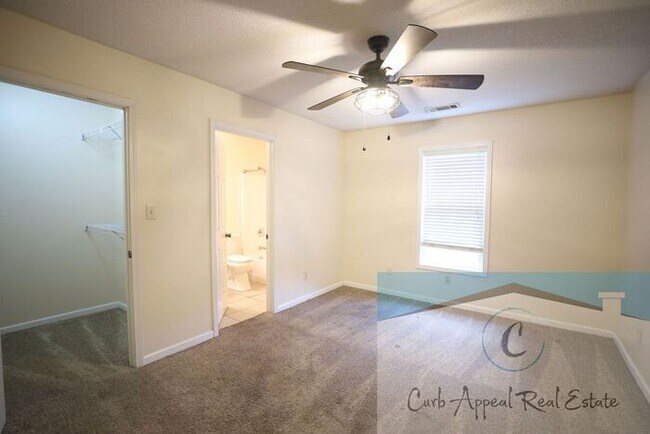Foto del edificio - Spacious 3 bedroom/2 bath home - Jonesboro