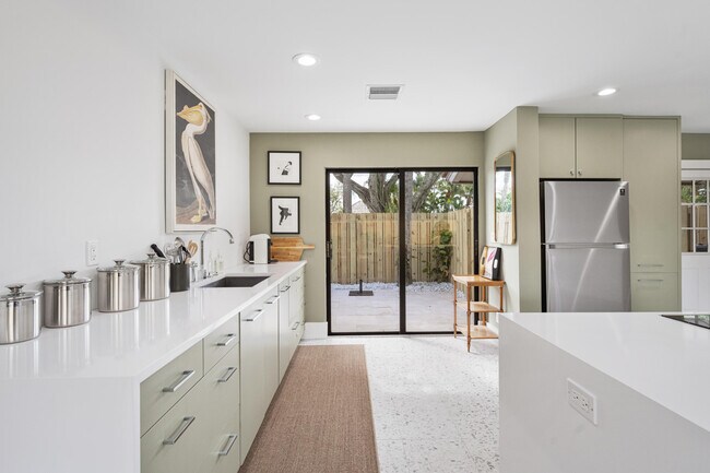 Building Photo - 11811 Rene Lacoste Pl