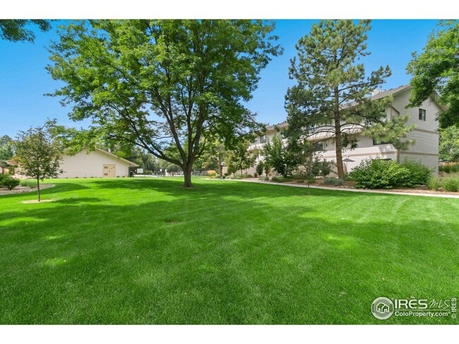 Building Photo - 1705 Heatheridge Rd