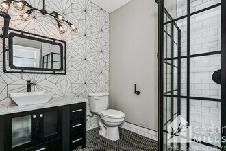 Building Photo - 109 N Main St