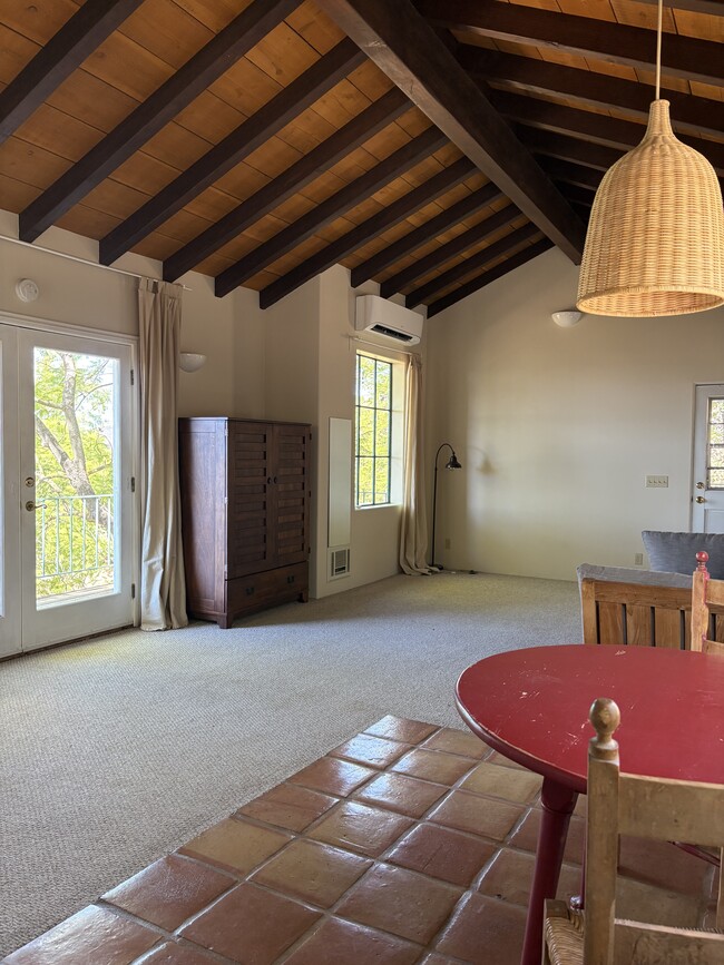 Living Space - 1431 Penny Rd