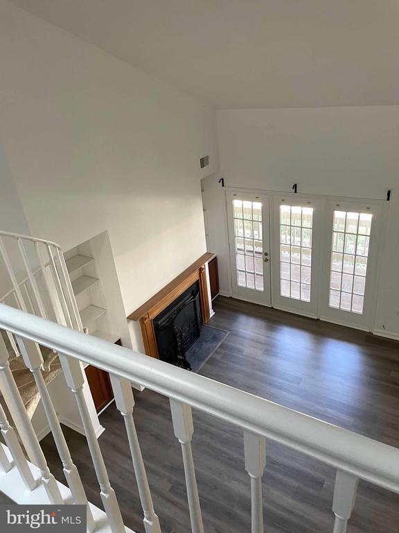 Foto del edificio - 13062 Shadyside Ln