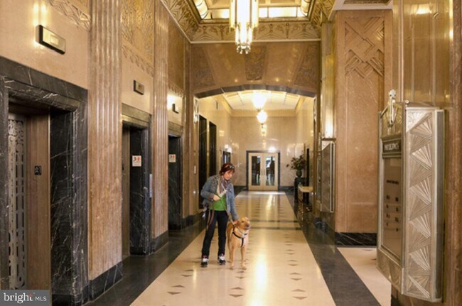 Foto del edificio - 230-38 N 21st St