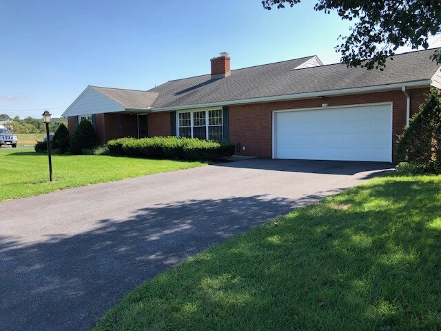Front View - 143 Lawn Rd