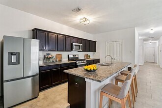 Building Photo - 7 Nathaniel Springs Dr