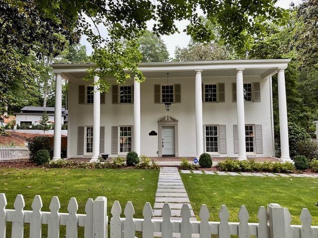 Foto del edificio - 272 Camden Rd NE