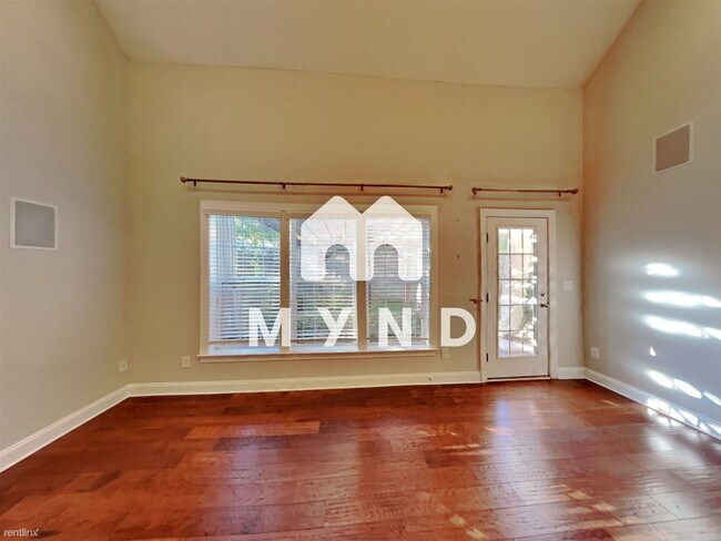 Foto del edificio - 3 br, 3.5 bath Townhome - 5113 Pansley Dr