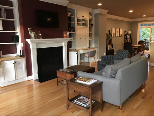Sun filled open concept living room opens to lovely porch - 1725 Belvedere Plz