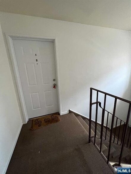 Photo - 385 Midland Ave Apartment