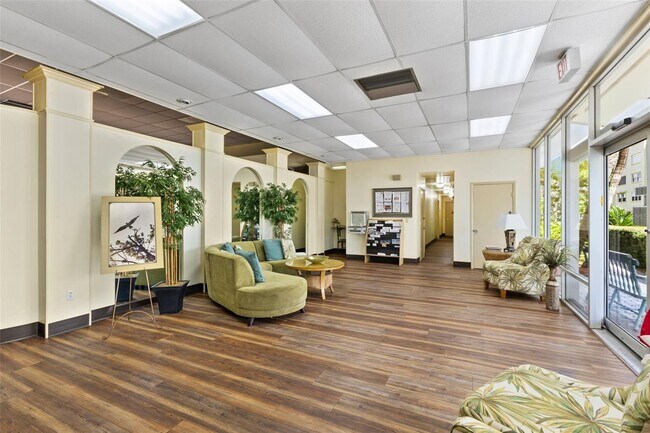 Foto del edificio - 4550 Cove Cir