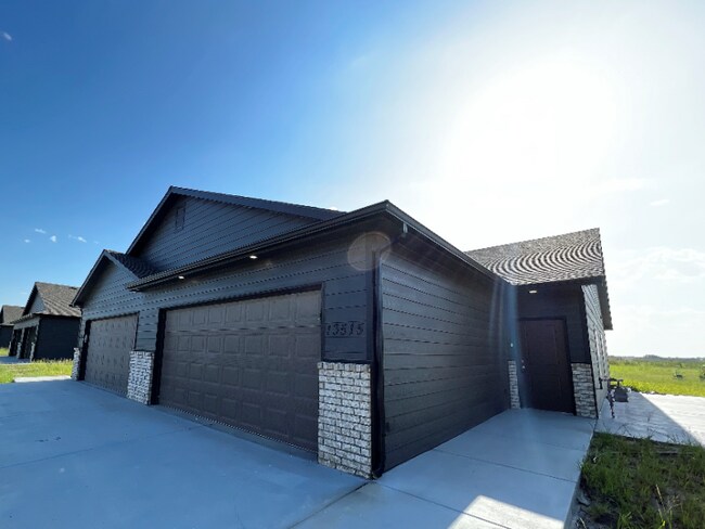 Foto del edificio - 13515 W Haskell Ct