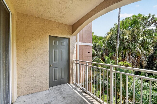 Foto del edificio - 6370 Emerald Dunes Dr