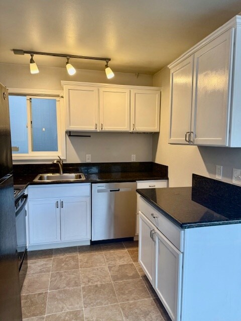 Foto del edificio - 1412 SW Custer Dr