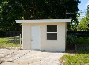 Building Photo - 812 Padua Ct