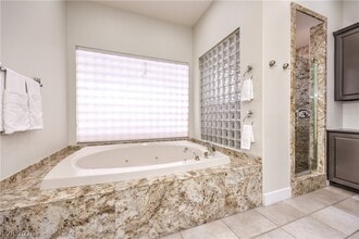 Building Photo - 7520 Captains Harbor Dr