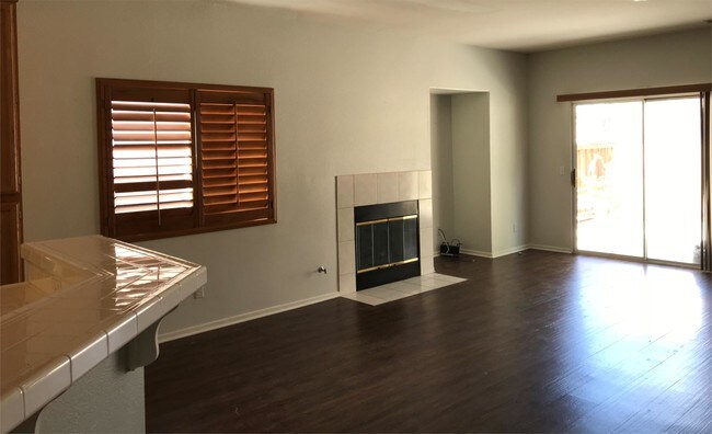 Building Photo - 32758 Caserta Dr