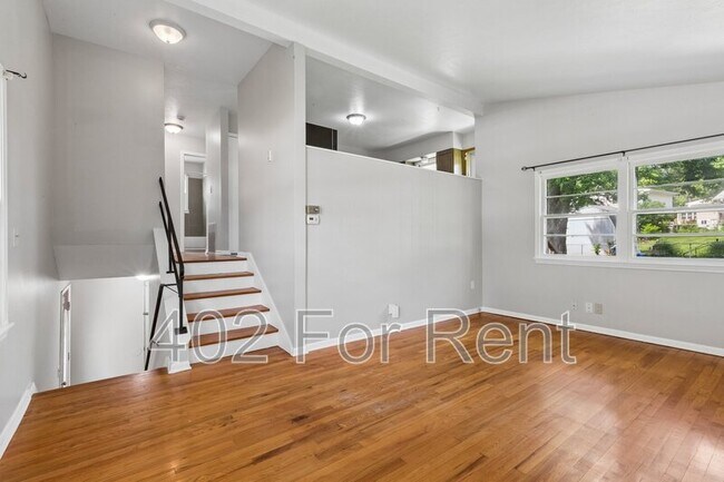 Foto del edificio - 6006 N 68th St
