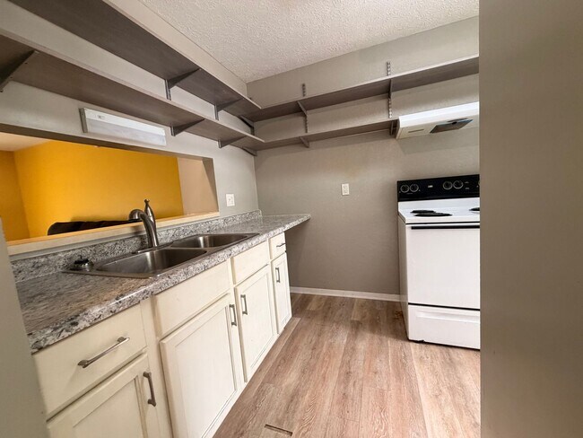 Foto del edificio - Great 3 bed 2.5 Bath on South Side of Bloomington!