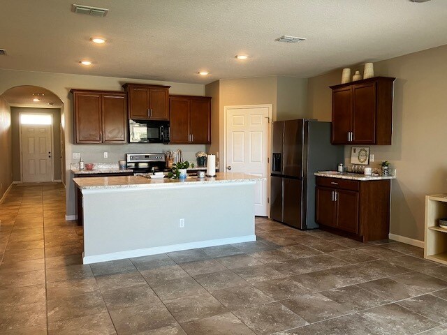 Foto del edificio - 2240 Arlington Dr SW