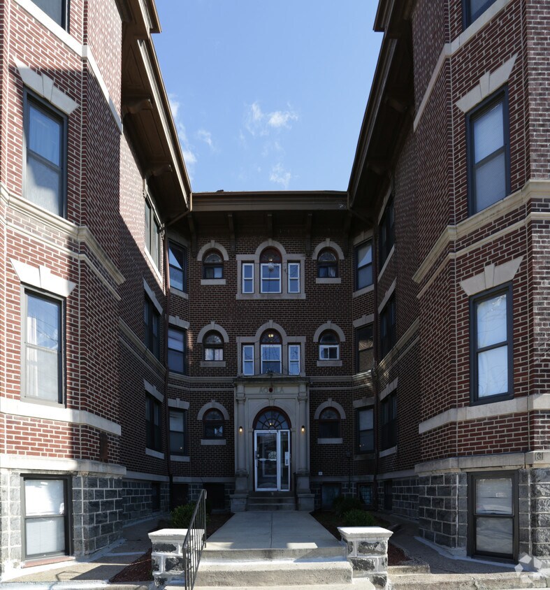 Foto del edificio - Walnut Court Apartments