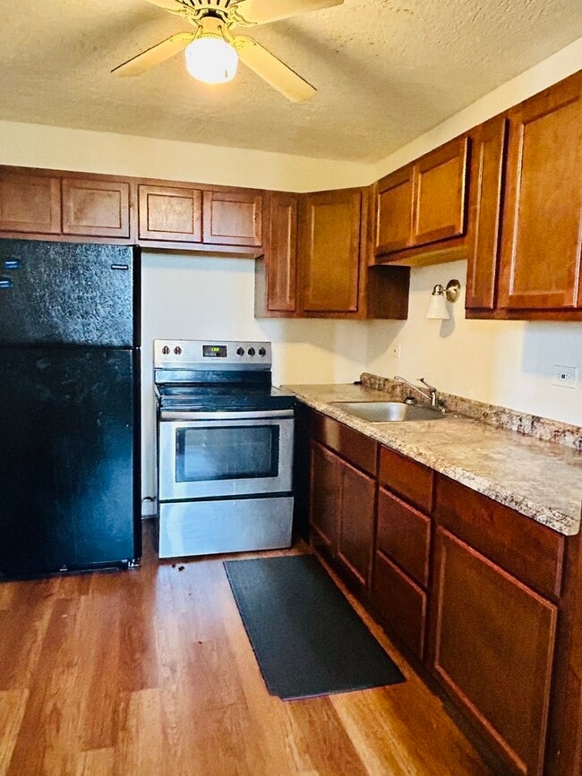 4300 W Ford City Dr Unit 609, Chicago, IL 60652 Condo for Rent in