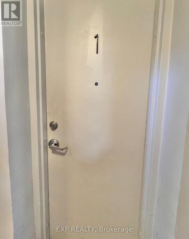 Building Photo - 100 West Avenue S