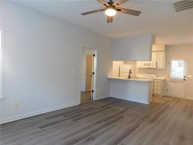 Building Photo - 70 Etowah Rdg