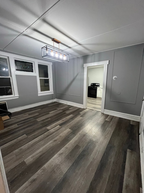 Building Photo - 40 Aldine St