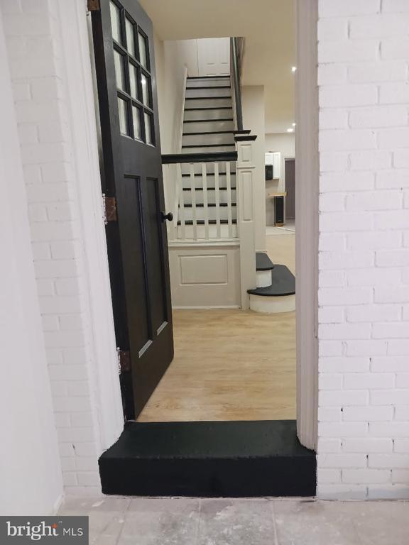 Foto del edificio - 265 W Fisher Ave