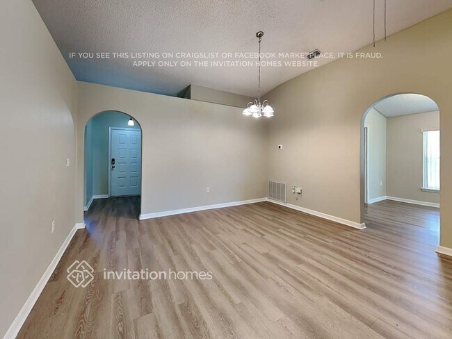 Foto del edificio - 1128 White Oak Cir