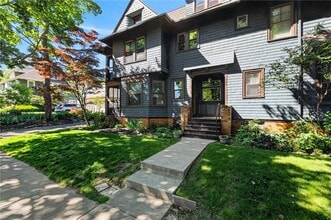 Building Photo - 420 Harvard St