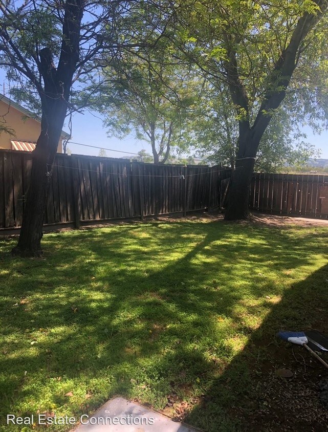 Foto del edificio - 3 br, 2 bath House - 4698 Mia Circle