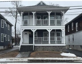 Building Photo - 139 Claremont Ave