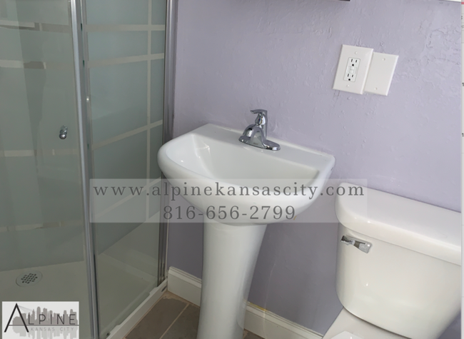 Foto del edificio - Independence Home With Bonus Room/Office