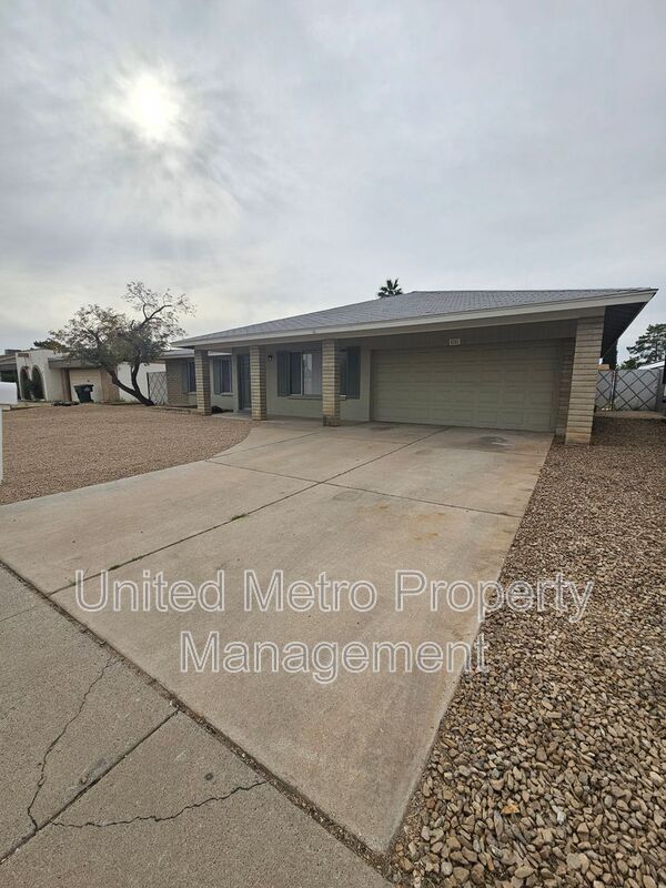 Foto del edificio - 4101 W Redfield Rd