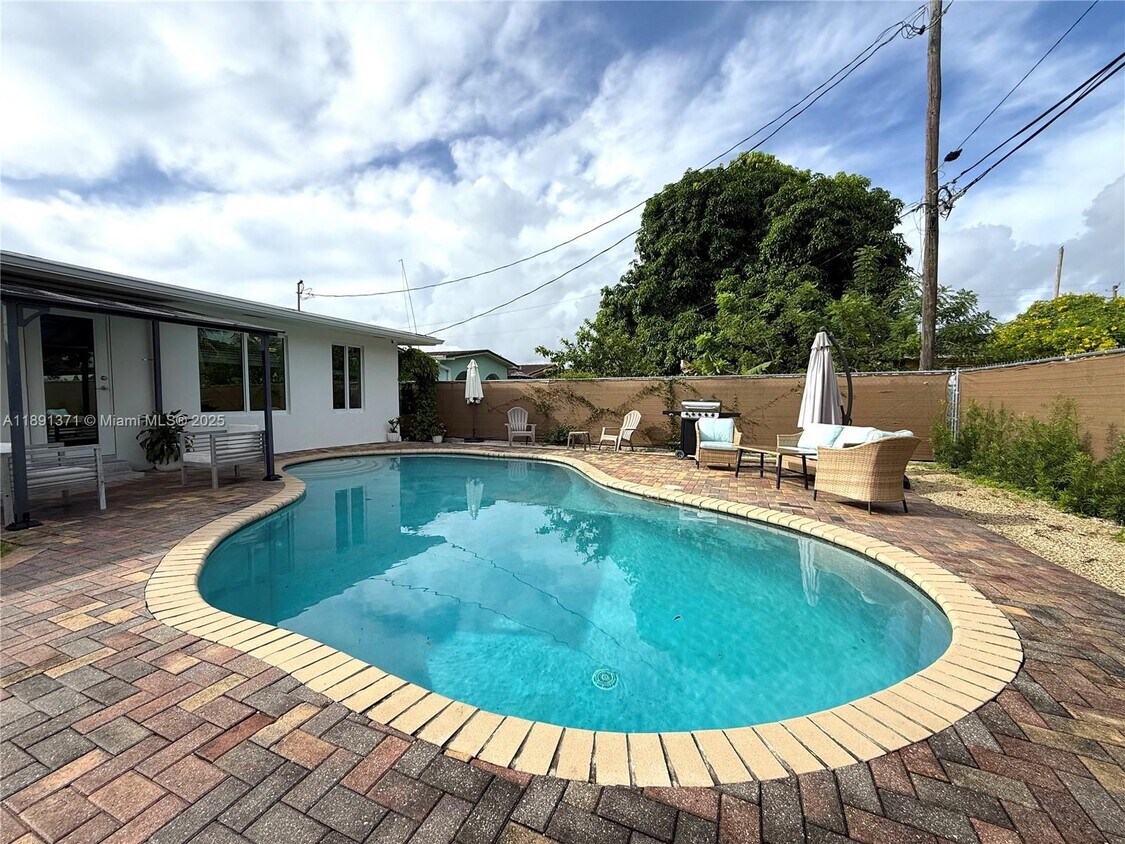 Foto principal - 2625 SW 67th Ave