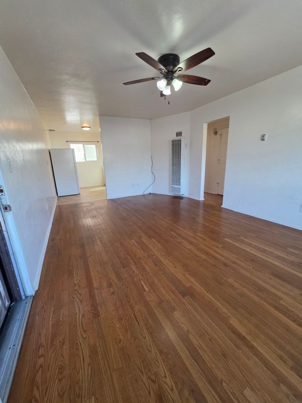 Building Photo - 4415 Rosebud Ln