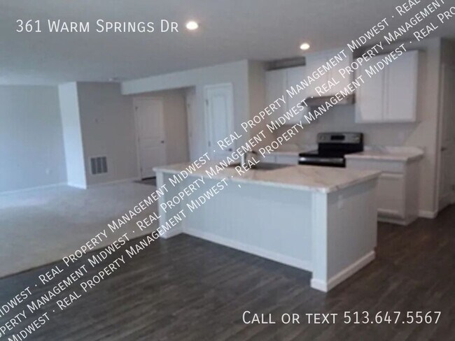 Foto del edificio - 361 Warm Springs Dr