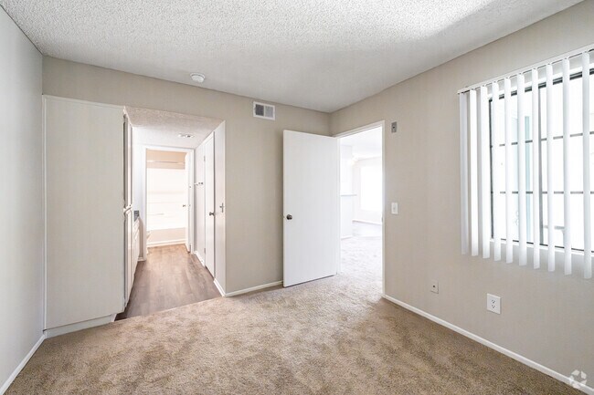 1 habitación, 1 baño - 552 pies cuadrados - Dormitorio - Soldano Senior Village