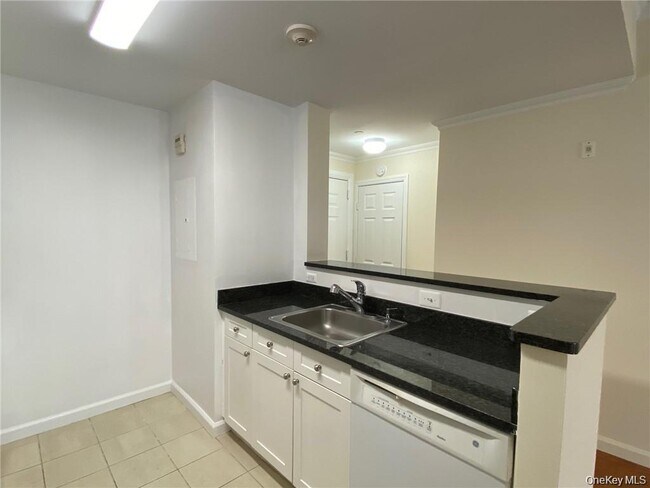 Foto del edificio - 31 Greenridge Ave