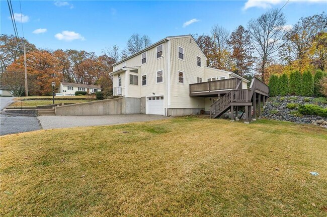 Foto del edificio - 4 Juniper Ln