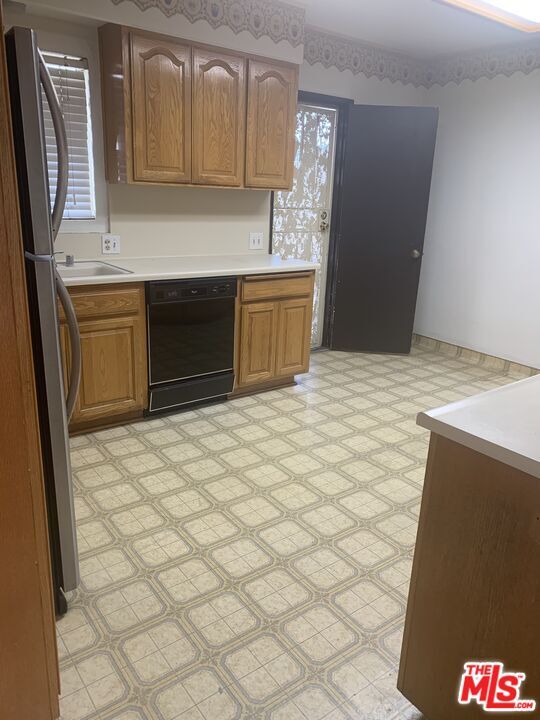 Building Photo - 1048 Sonora Ave